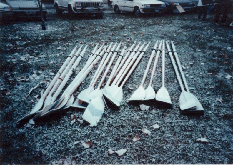 WRRA oars painted Detroit BC colors.jpg